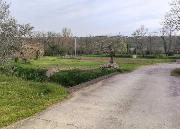 Na Zeleni Cesti / On The Road شقة Dekani